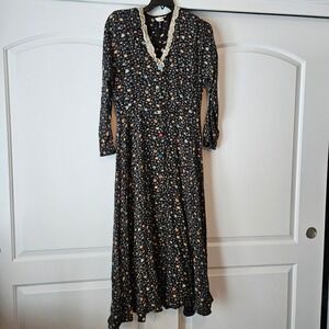 Vintage California Maxi Dress Size Medium Floral Dark Cottagecore Prairie Lace